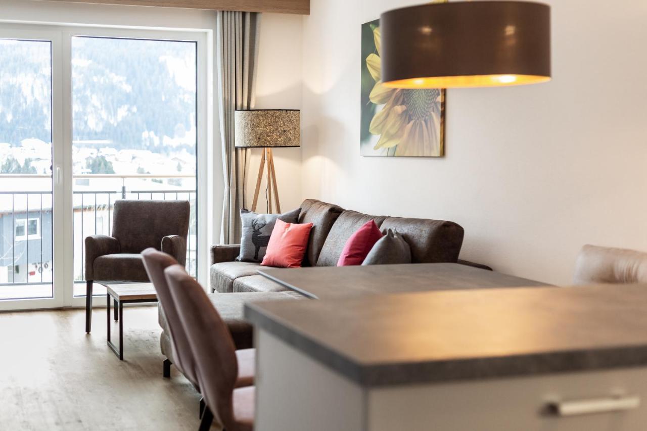 Haus Fellhorn - Ferienwohnungen Riezlern Ngoại thất bức ảnh